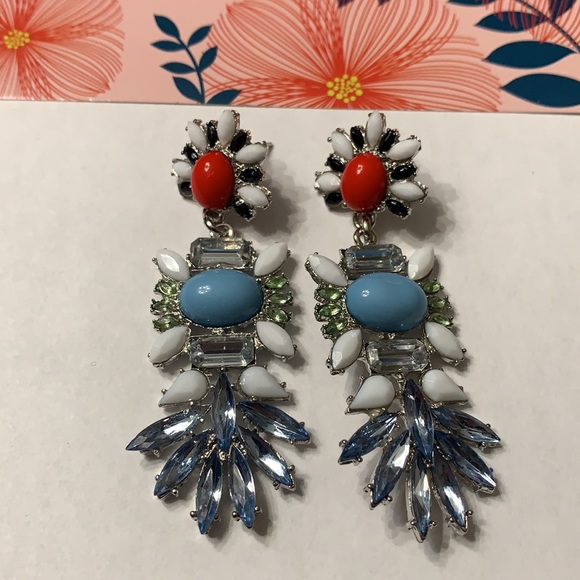 Earrings - Picture 2 of 3